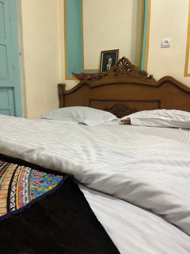 اتاق آباجان هتل سنتی آنام زنجان